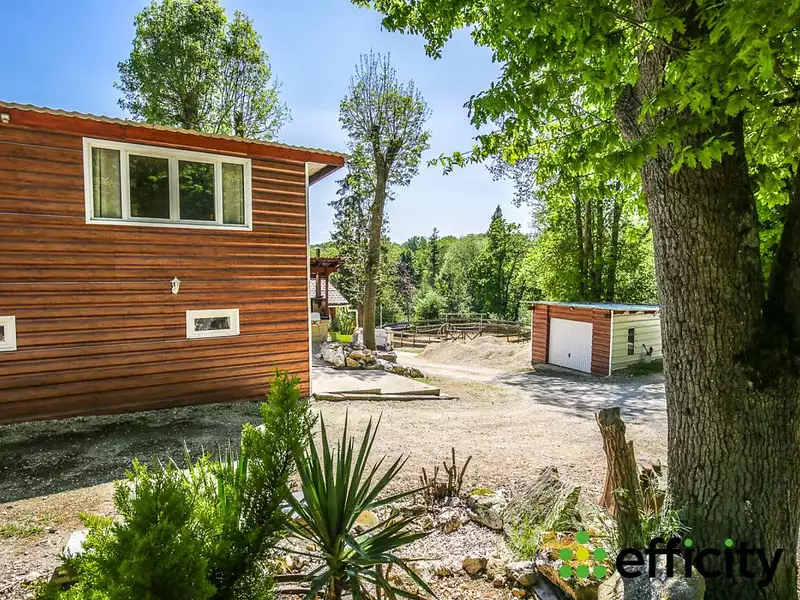 Maison, 246 m²