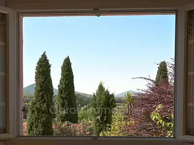 Maison, 174 m²
