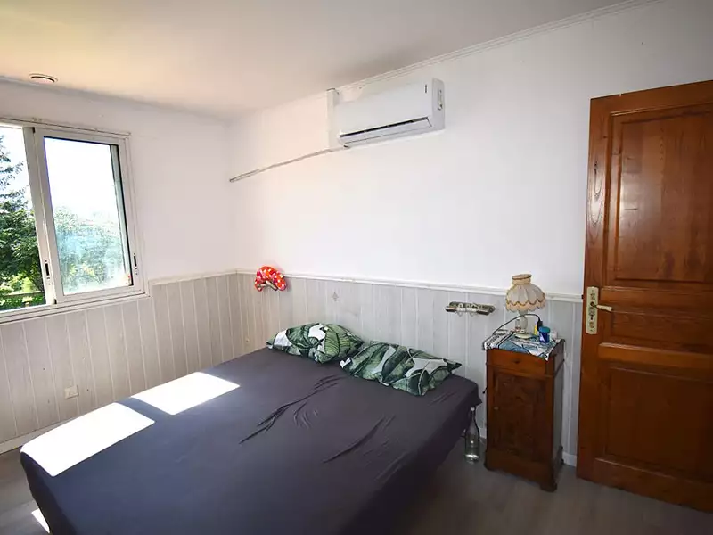Maison, 218 m²