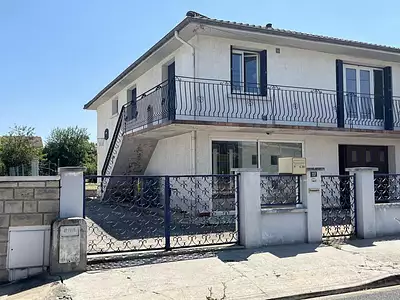 Maison, 94 m²