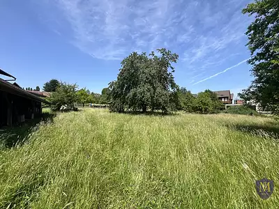 Terrain, 1 480 m²