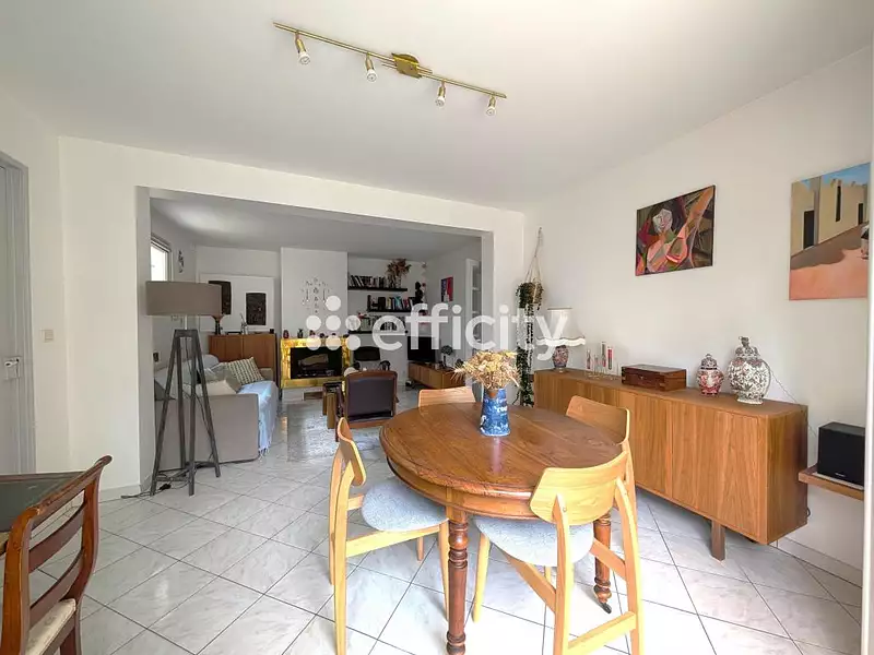 Maison, 70 m²