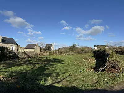 Terrain, 608 m²