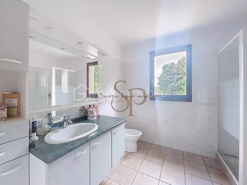 Maison, 131 m²