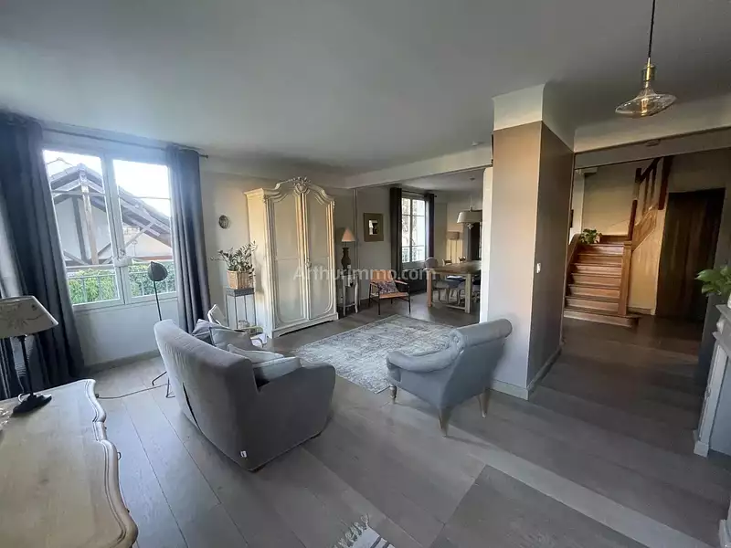 Maison, 142 m²