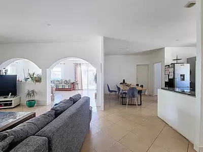Maison, 180 m²