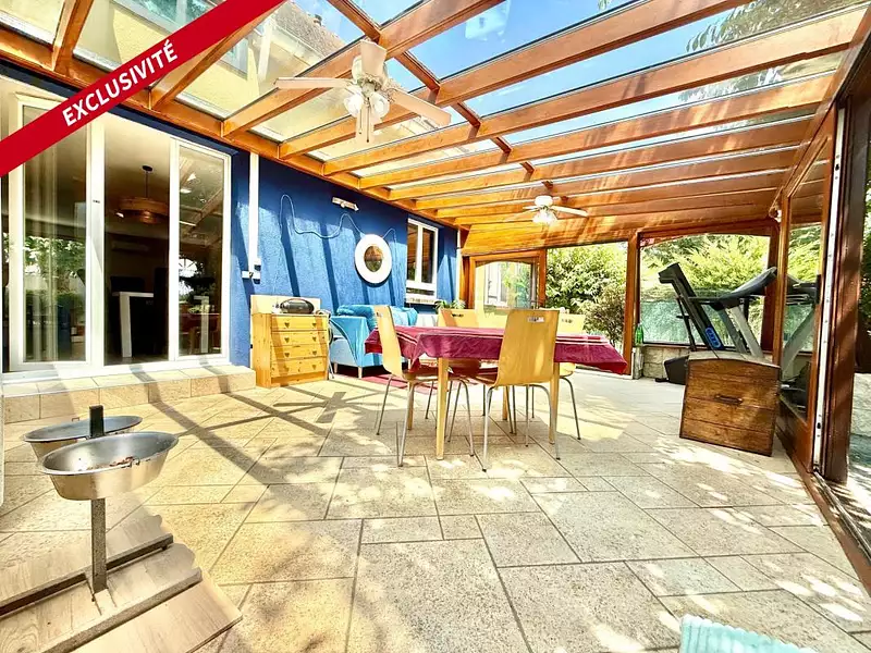 Maison, 190 m²