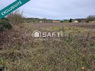 Terrain, 2 500 m²