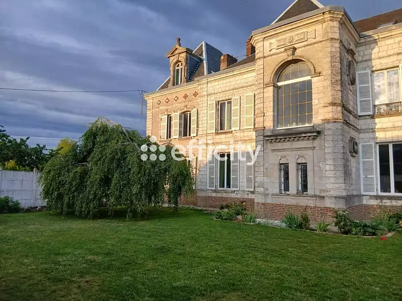 Maison, 530 m²