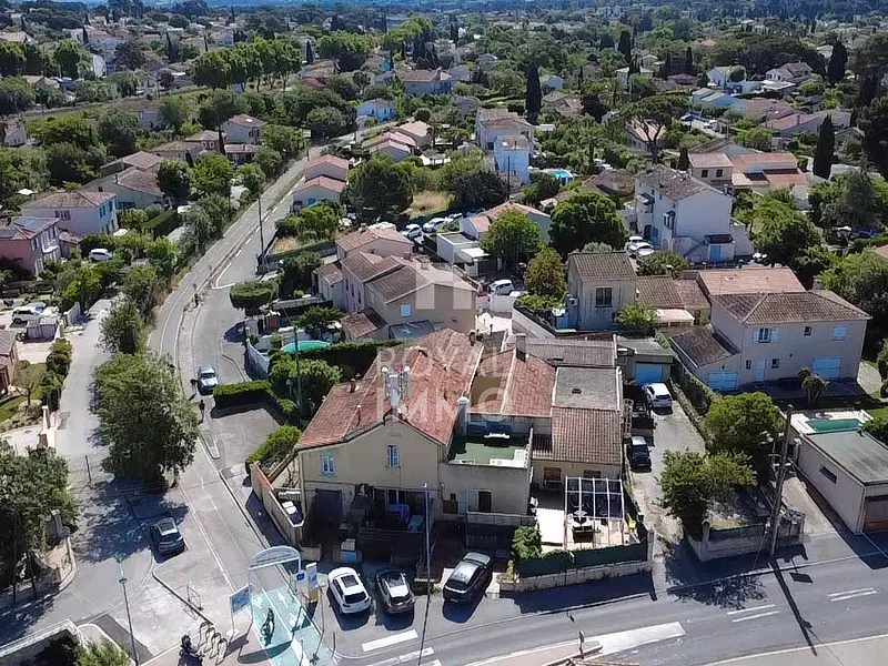 Immeuble, 472,56 m²