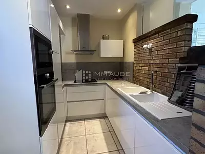 Maison, 256 m²