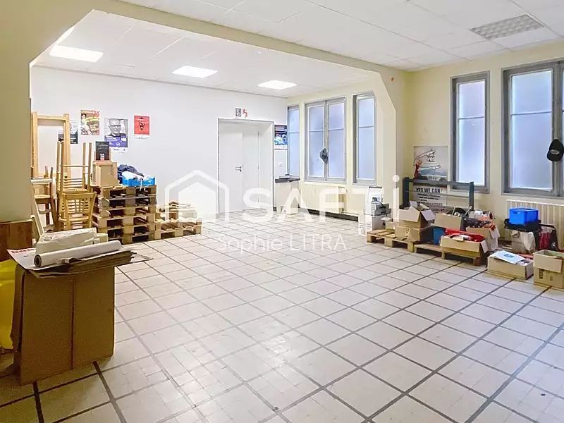 Divers, 256 m²