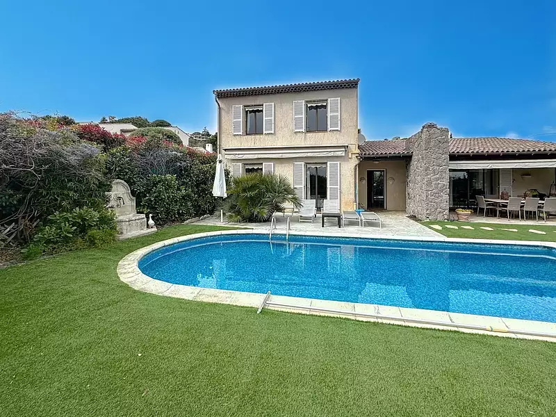 Maison, 137,75 m²