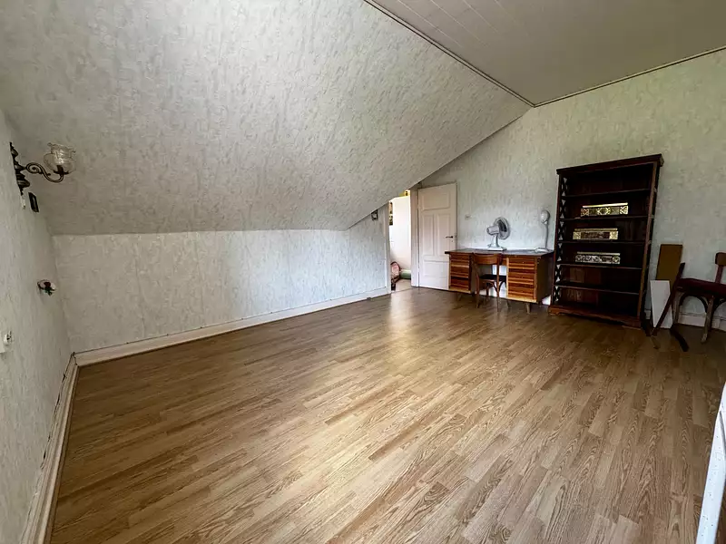 Maison, 122,04 m²