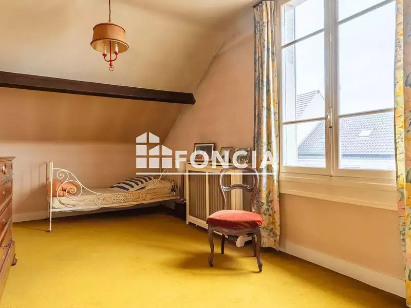 Maison, 238 m²