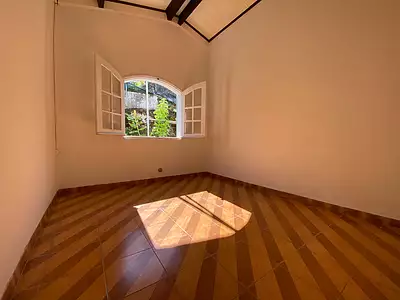 Maison, 165 m²