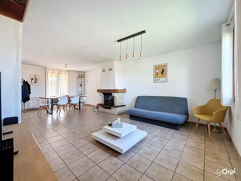 Maison, 131 m²