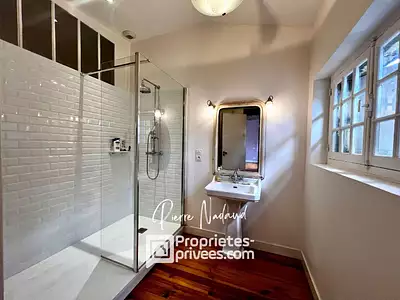 Appartement, 220 m²