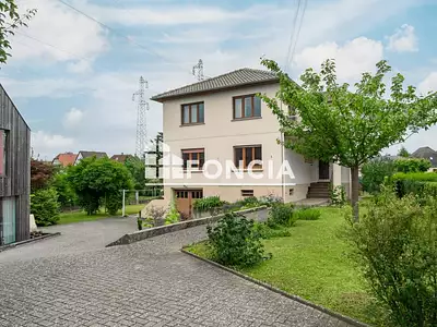 Maison, 180 m²