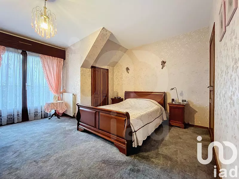 Maison, 190 m²