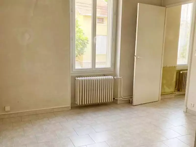 Maison, 200 m²