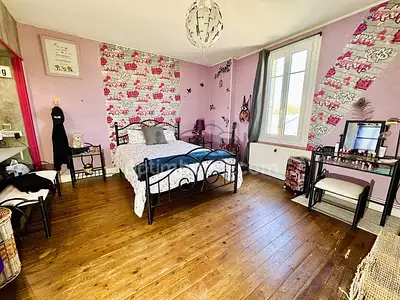 Maison, 216 m²