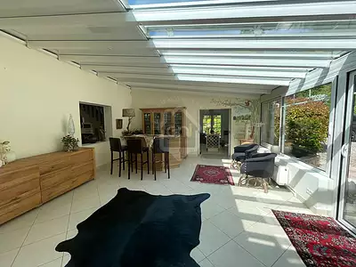 Maison, 270 m²