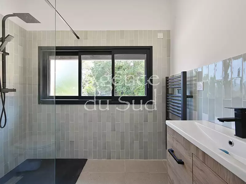 Maison, 180 m²