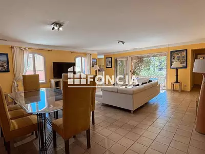 Maison, 140 m²