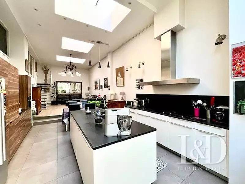 Appartement, 195,04 m²