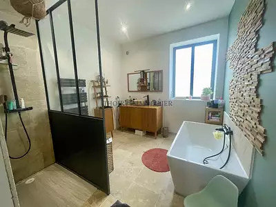 Maison, 165 m²