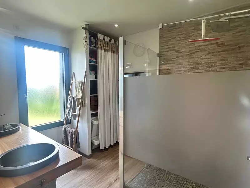 Maison, 192 m²