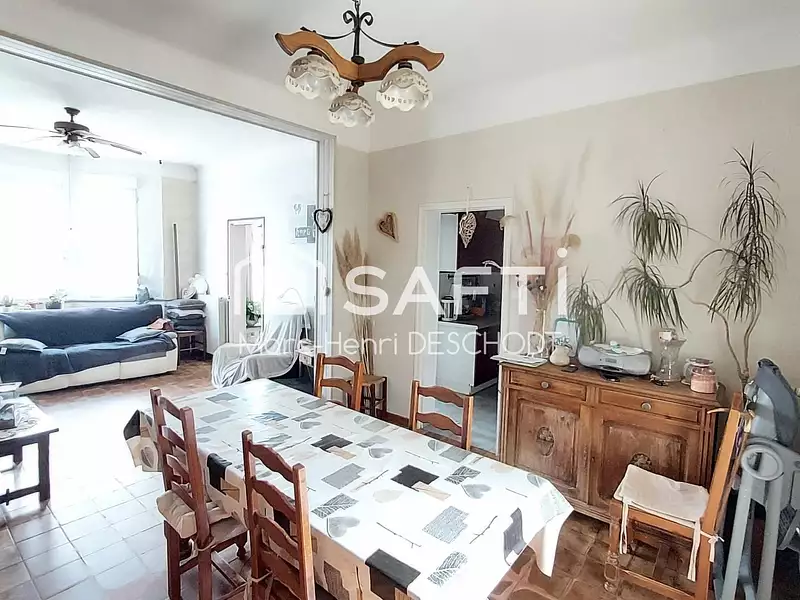 Maison, 93 m²