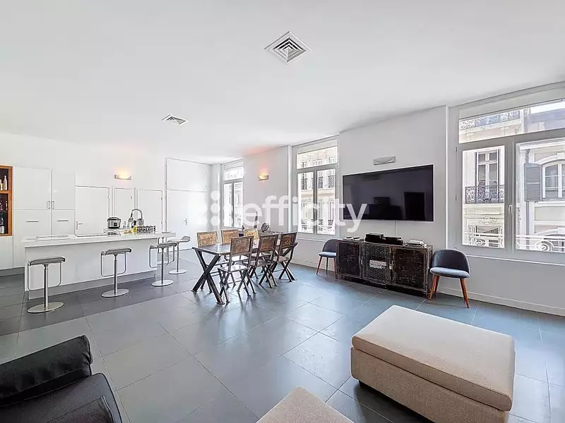 Appartement, 156 m²