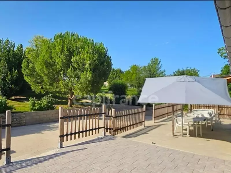 Maison, 200 m²