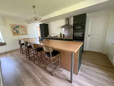 Maison, 210 m²