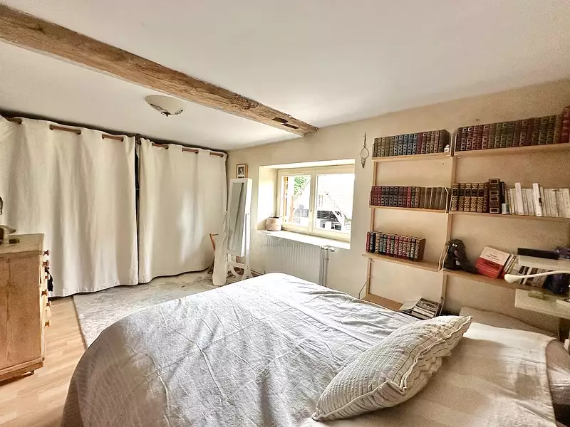 Maison, 225 m²