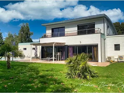Maison, 180 m²