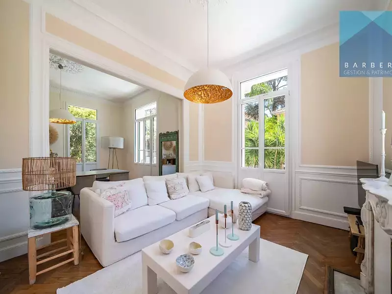 Maison, 217 m²