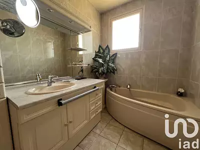 Maison, 282 m²