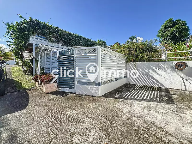 Maison, 220 m²
