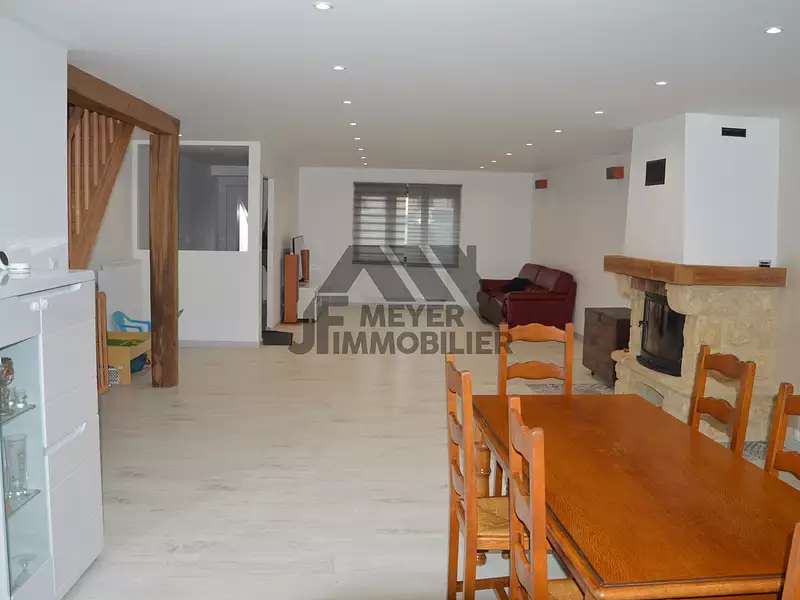Maison, 200 m²