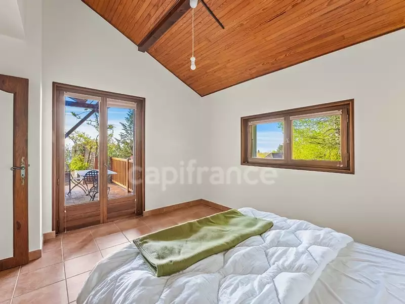 Maison, 180 m²