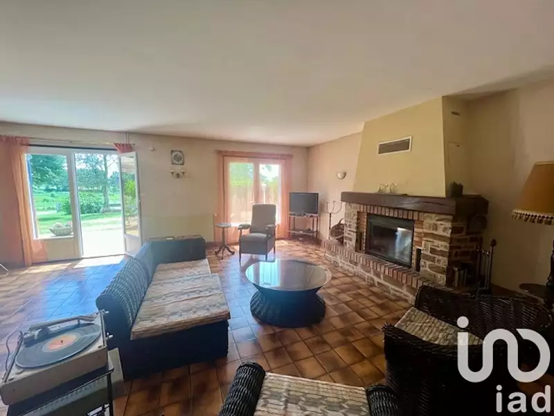 Maison, 198 m²