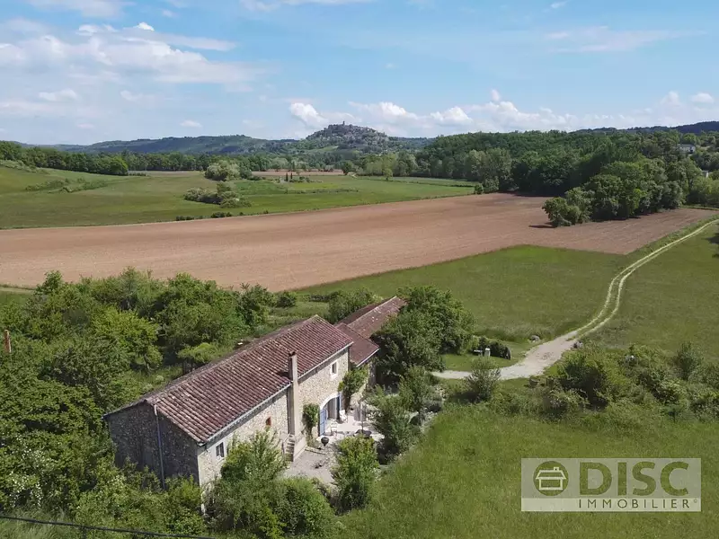 Maison, 194 m²
