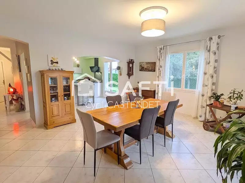 Maison, 130 m²