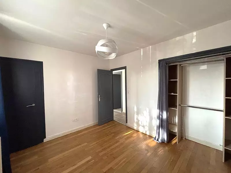 Maison, 77 m²