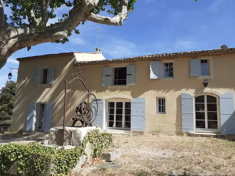 Maison, 234 m²