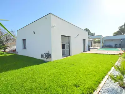 Maison, 235 m²