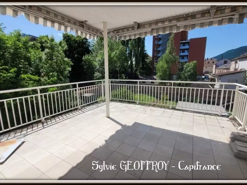 Appartement, 157 m²